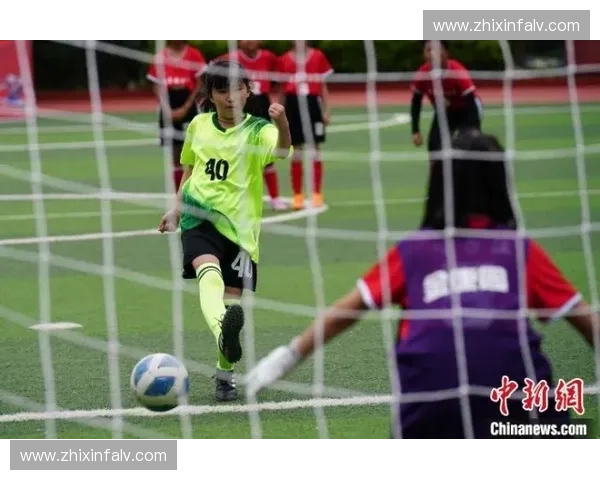 足球盛宴再度开启 全球顶级联赛精彩纷呈 不容错过的绿茵之战